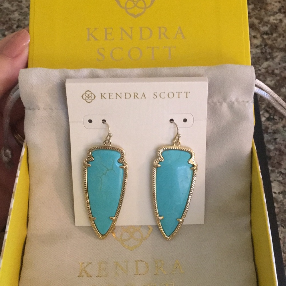 New in Box Kendra Scott Skylar Earrings